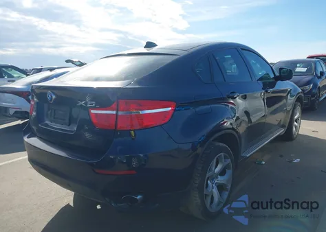 2011 BMW X6 xDrive35I z USA, uszkodzony, nr VIN 5UXFG2C59BLX08806